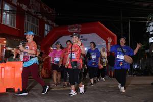 BIB: 4133, 42415
                            <button type="button" onclick="openModal(26263668)" class="btn btn-primary btn-sm float-right btn-popup" data-toggle="modal" data-target=".modal-high-quality">
                        <i class="fas fa-shopping-cart"></i> Add to Cart
                    </button>
                                            <button type="button" onclick="isThisMe(26263668, true)" class="btn btn-success btn-sm float-right btn-popup btn-isme hidden" data-toggle="tooltip" data-placement="bottom" title="นี่คือรูปของคุณใช่ไหม คลิกที่นี่เพื่อเอาเข้าอัลบั้ม">
                        <i class="fas fa-plus"></i> Add to album
                    </button>
                    <button type="button" onclick="isThisMe(26263668, false)" class="btn btn-warning btn-sm float-right btn-popup btn-isnotme hidden">
                        <i class="fas fa-ban"></i> Remove from album
                    </button>